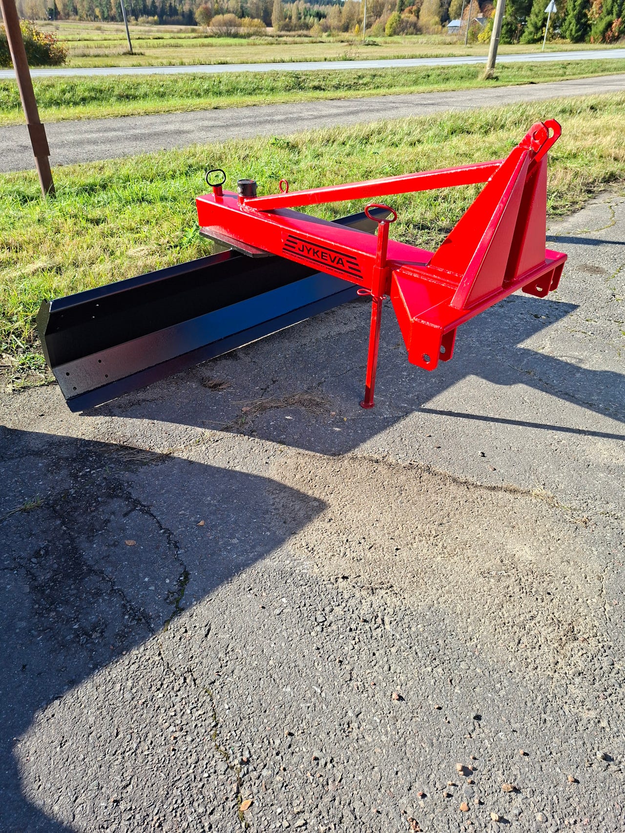 Jykevä j20 takalana